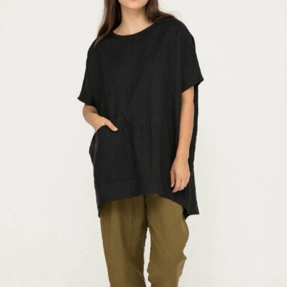 Elizabeth Suzann Black Tunic Top